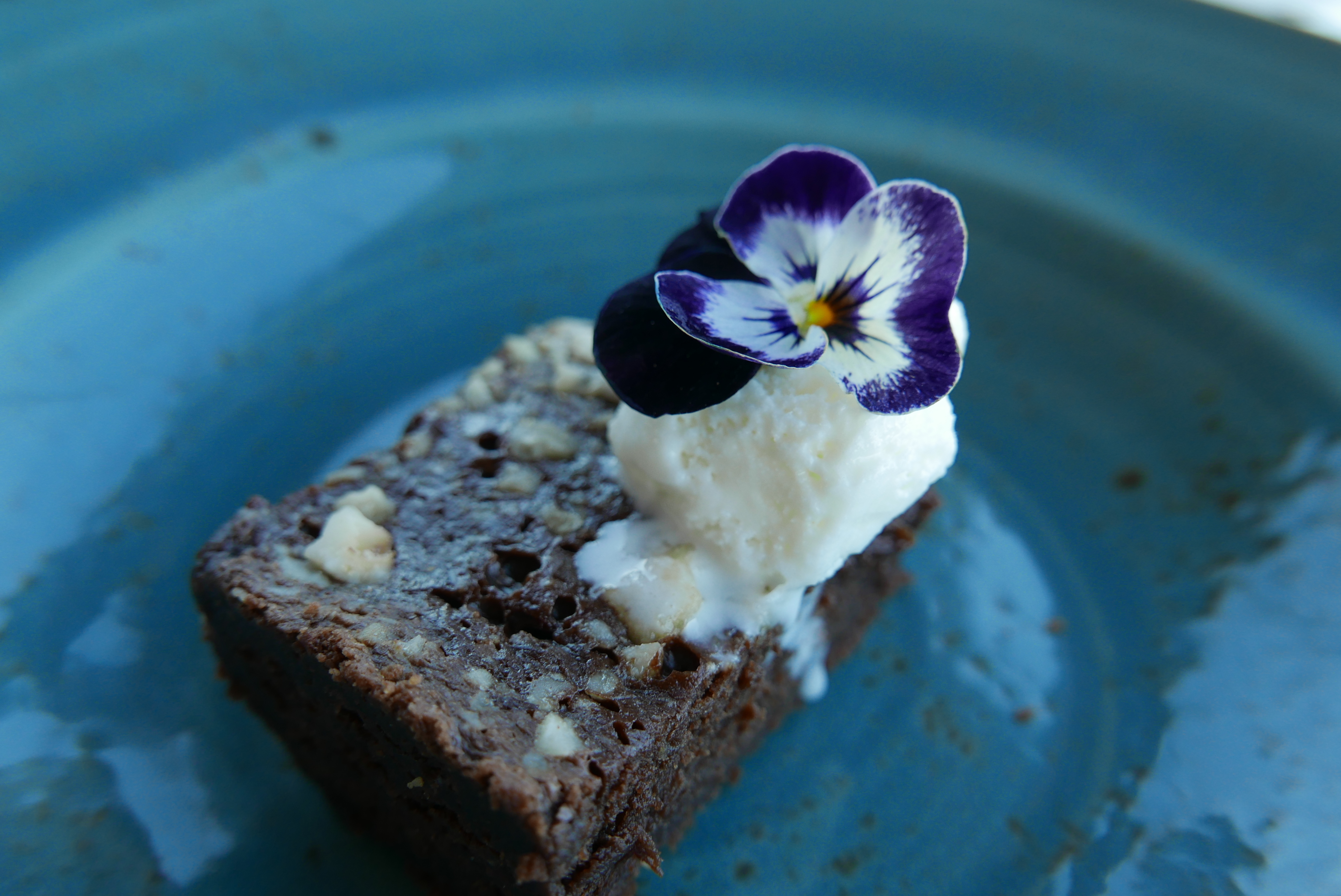 Nutella hazelnut brownie with coconut sorbet at Sunahra Beach Club Motril