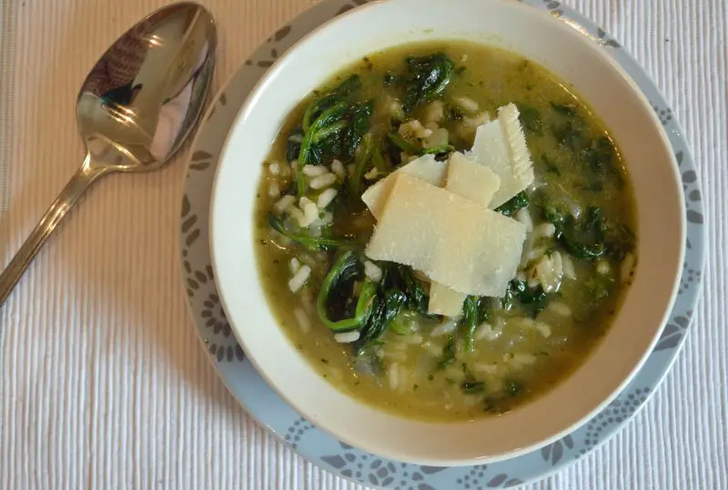 spinach and rice soup