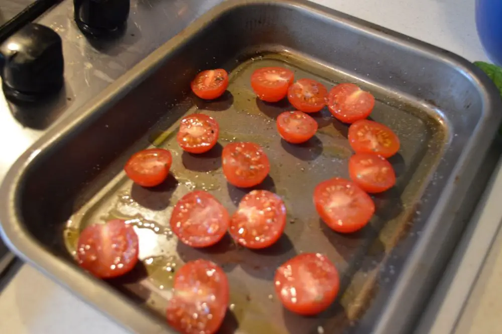 Roasting tomatoes