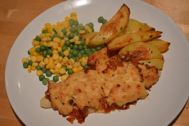 Cheese & Onion Rarebit Topped Fish Recipe