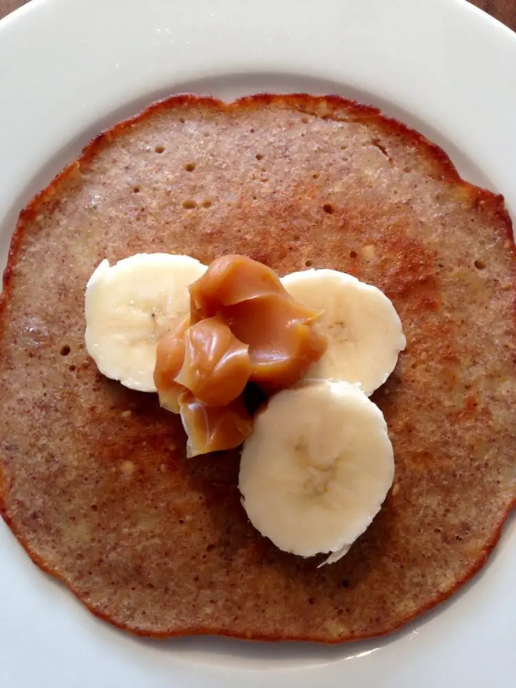 peanut butter & banana pancakes