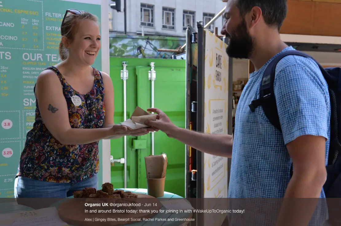 Gingey Bites handing out breakfasts as part of the Wake up to organic campaign