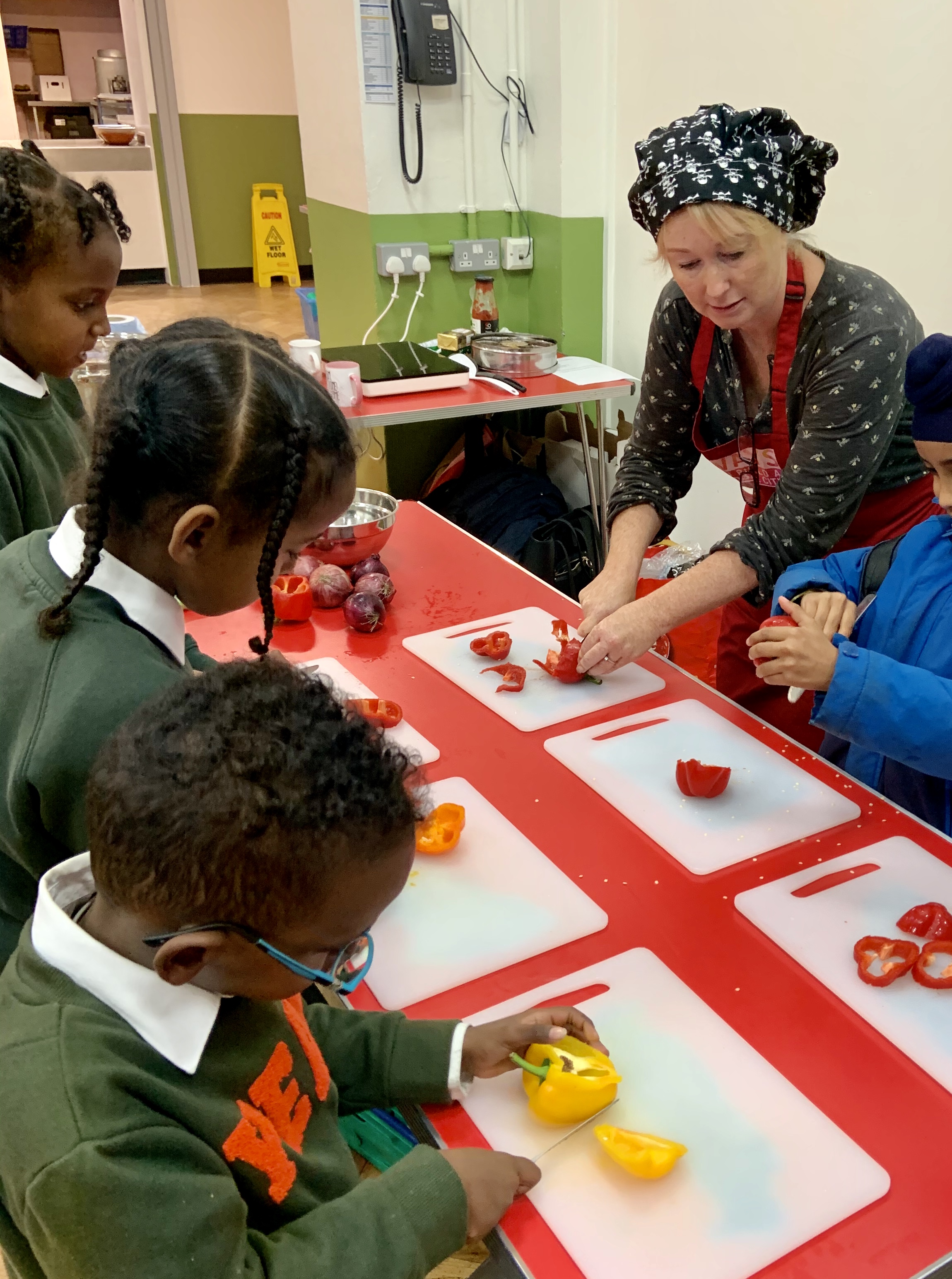 Eliza Moreland from 91 ways at EverGreen Primary School Breakfast Club