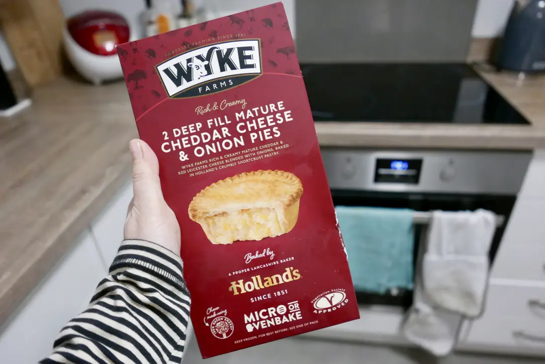 Wyke Farms Mature Cheddar Cheese and Onion Pie