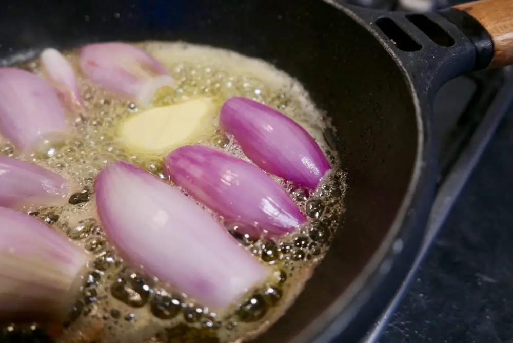 Braising shallots in butter