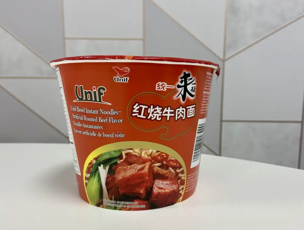 Unif artificial roasted beef noodle pot