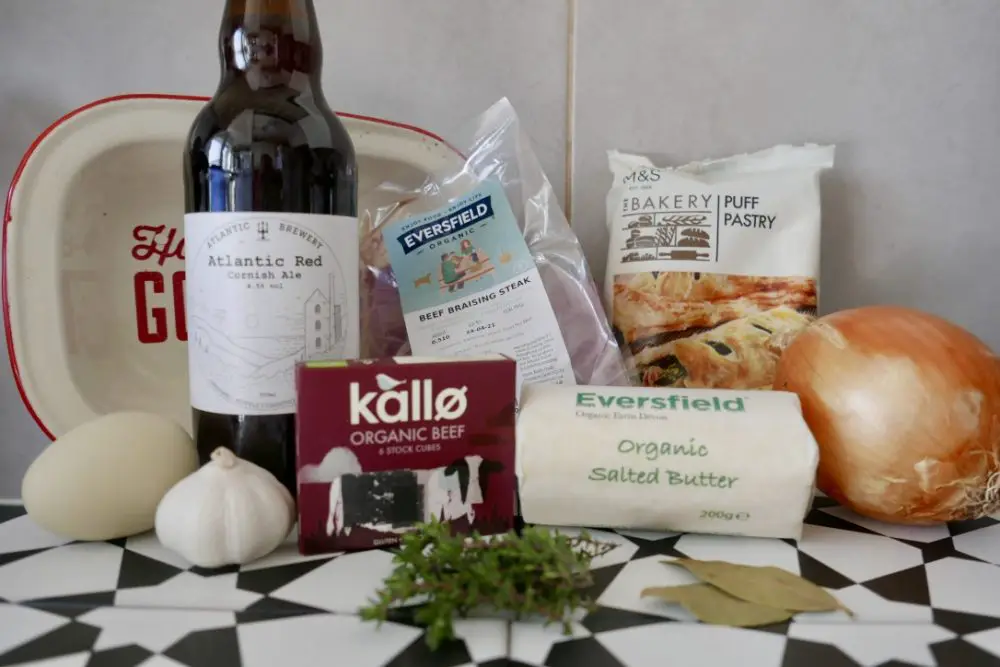 Ingredients for easy steak and ale pie