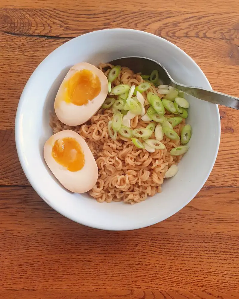 Vifon noodles with spring onions and ramen eggs