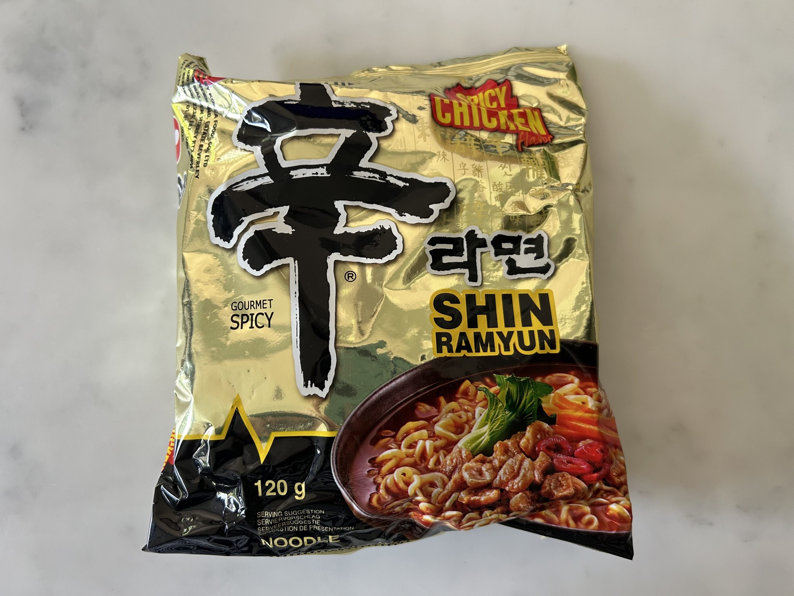 Nongshim spicy chicken shin ramyun